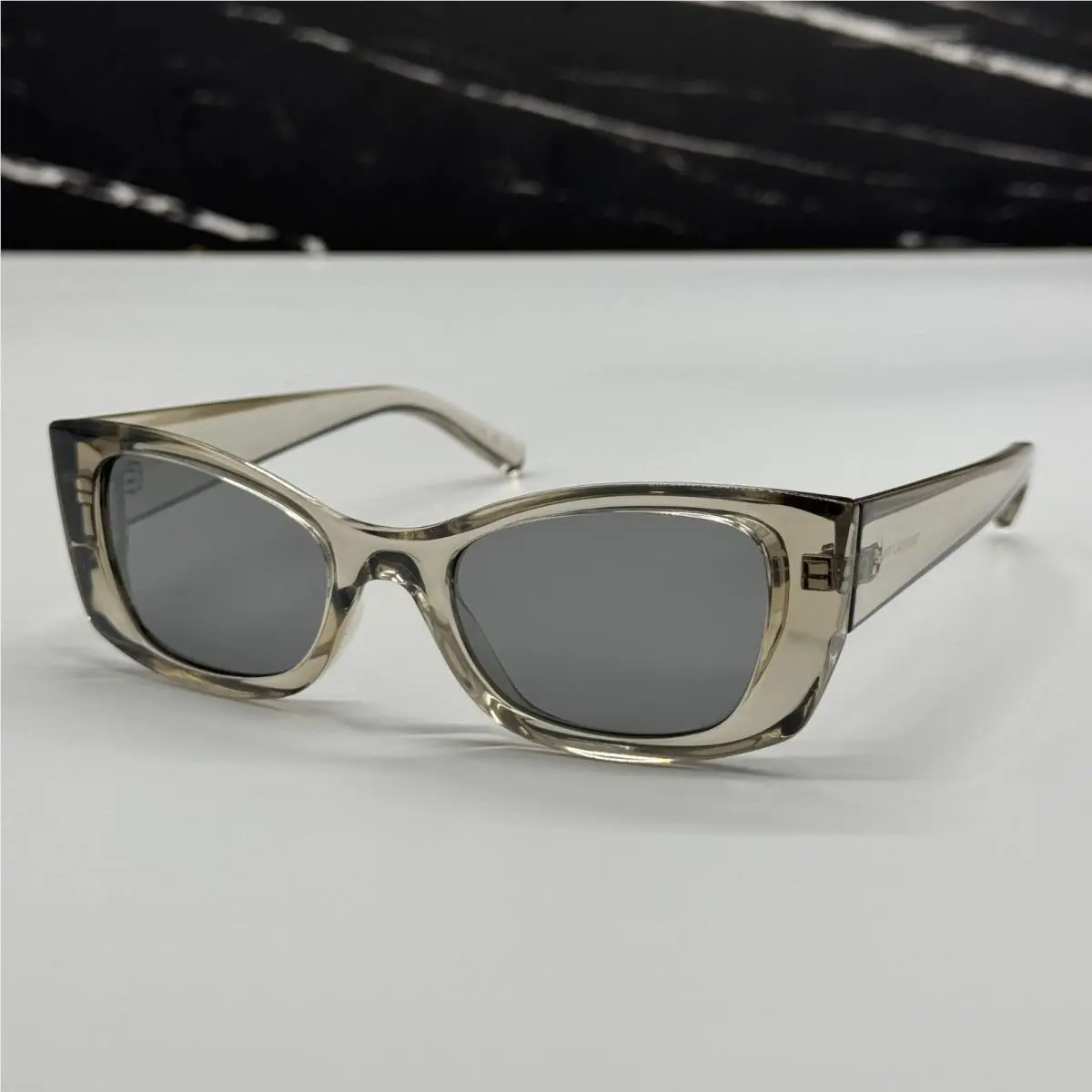 Saint Laurent SL593 003 Beige Women Sunglasses Saint Laurent SL 593 003 by Yves Saint Laurent