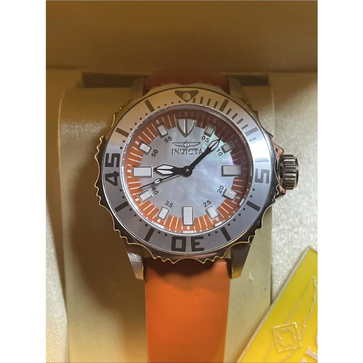 Invicta Lady Pro Diver 18491 Rotating Bezel Orange Band Storage Box