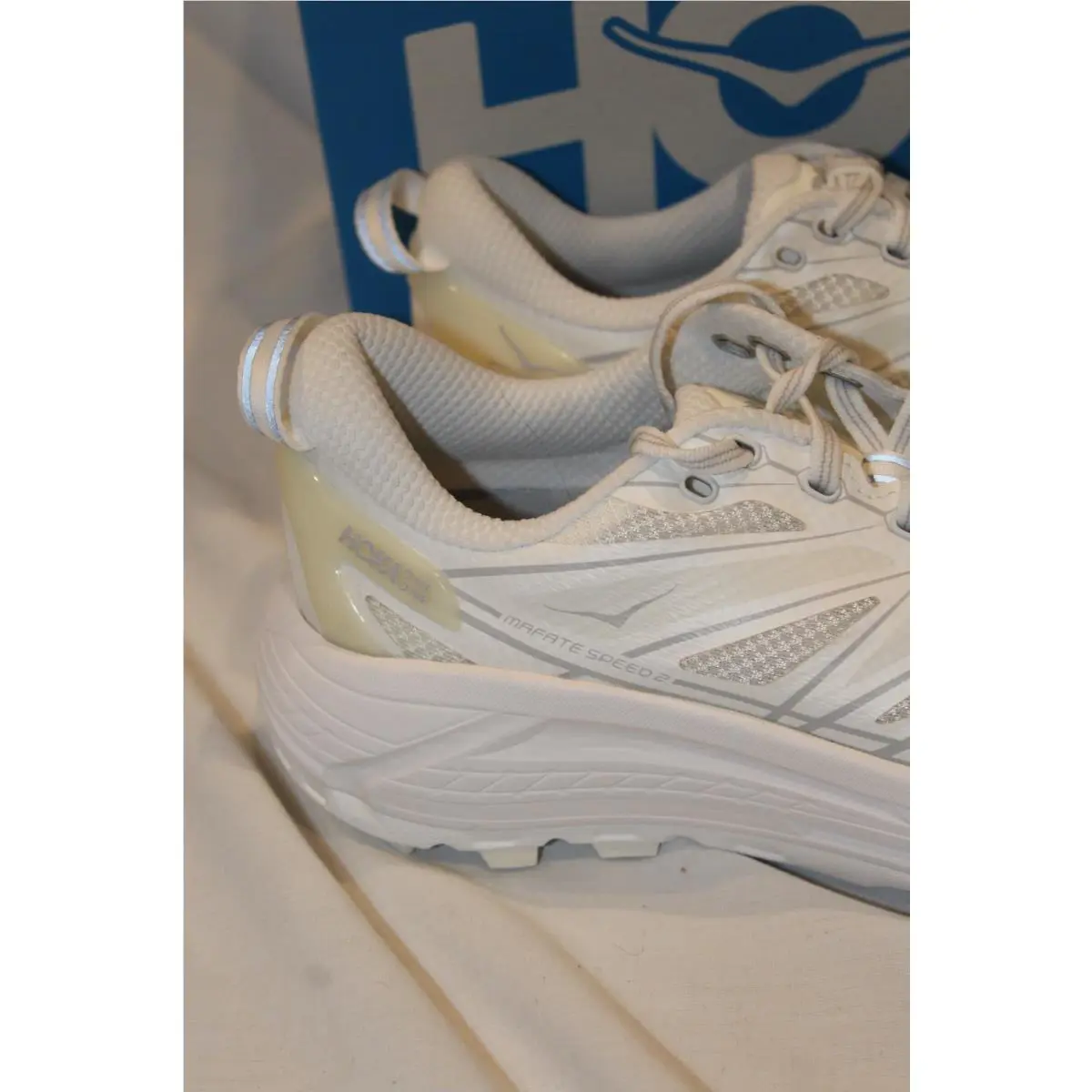 Hoka shoes - White 0