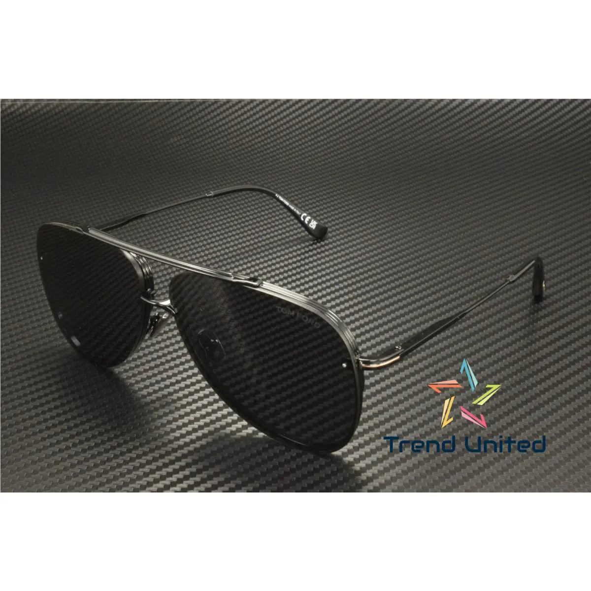 Tom Ford Leon FT1071 01A Metal Shiny Black Smoke 62 mm Men`s Sunglasses