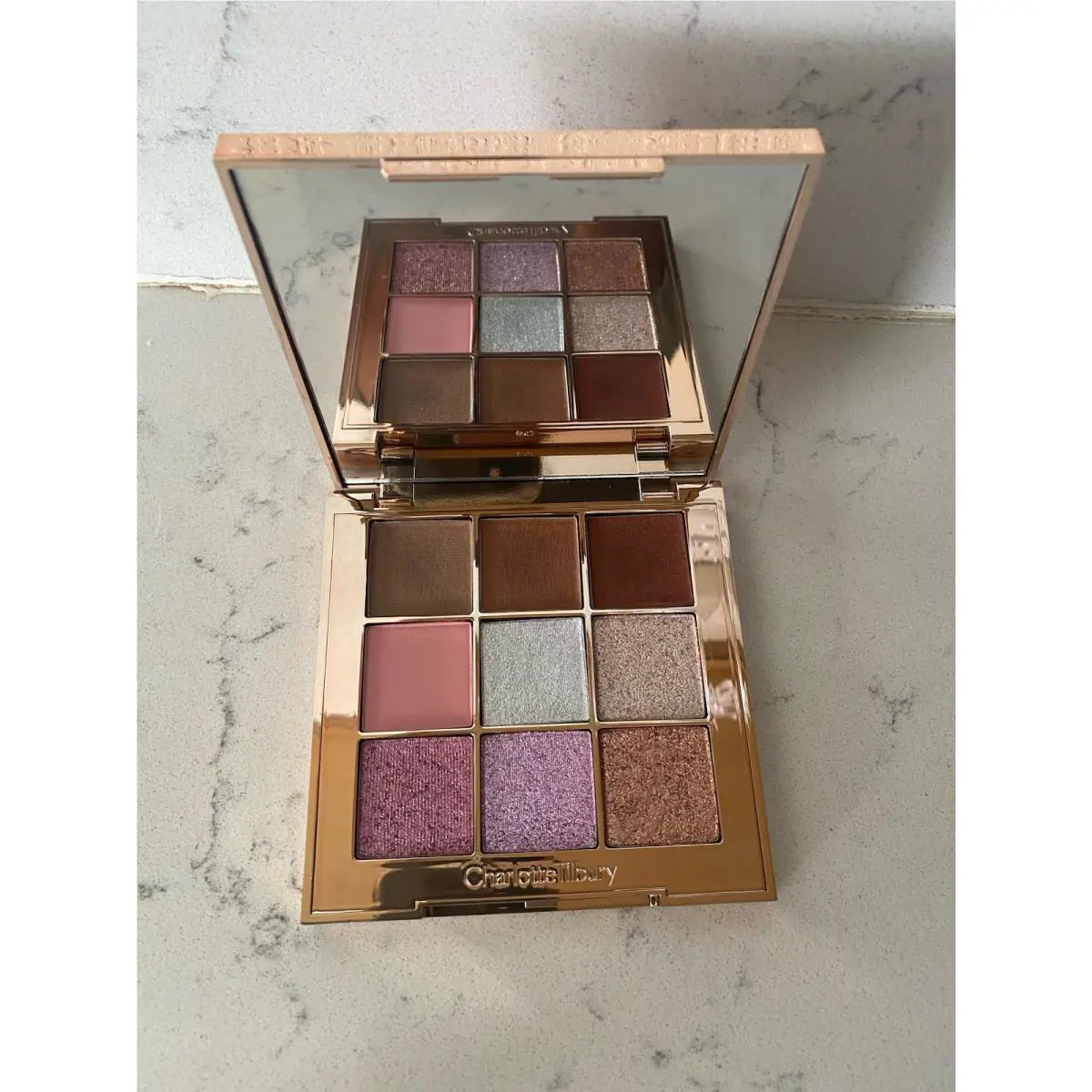 Charolette Tilbury The Beautyverse Palette Beautifying Shadow Palette - LE
