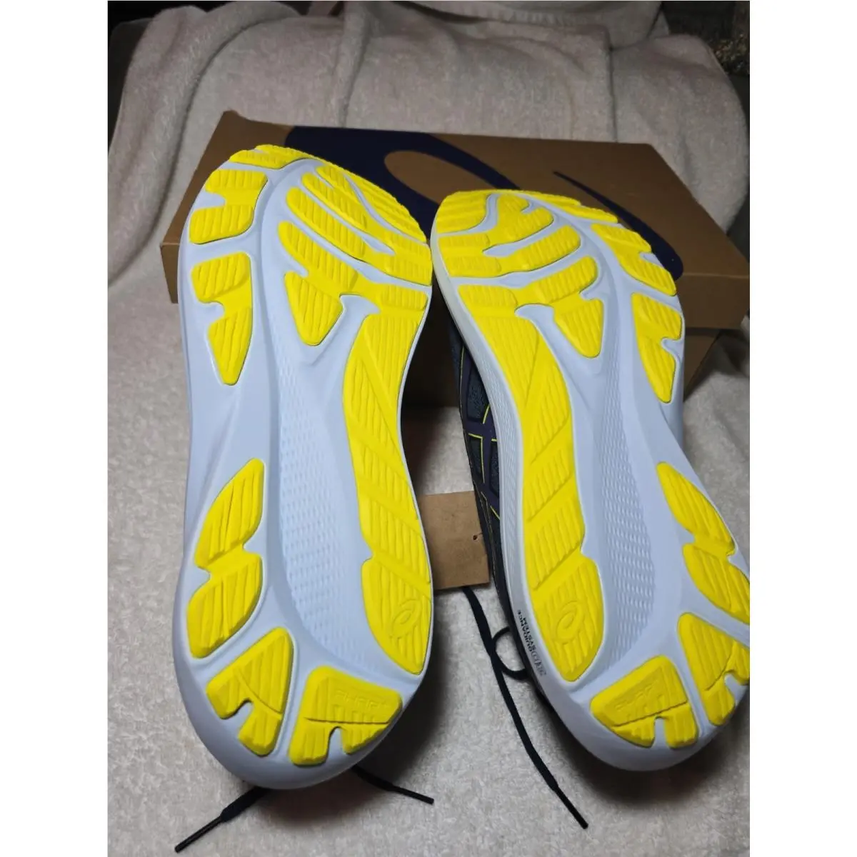Asics shoes - Gt-2000 12 - 1011B691-403 - French Blue Bright Yellow (UPC: 197298225748) 5