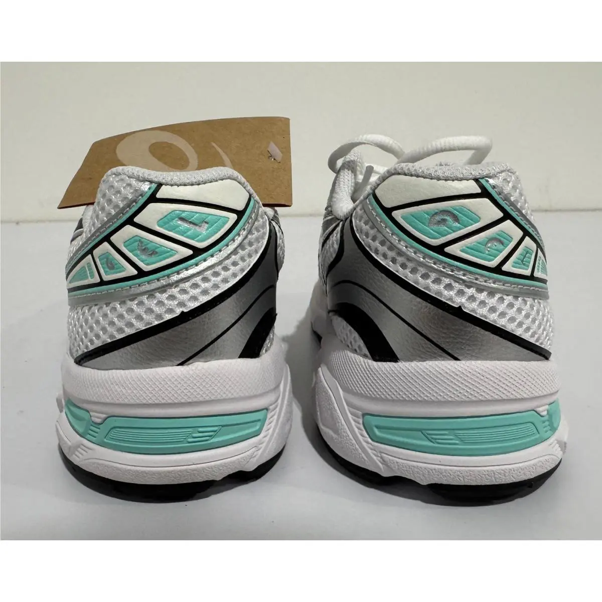 Asics shoes - White 3