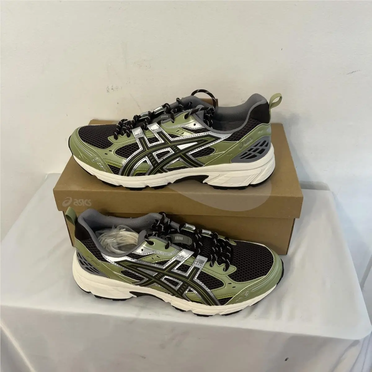 Live Size 11 1203A845-200 Asics Gel-nunobiki Kith Delicioso Pure Silver