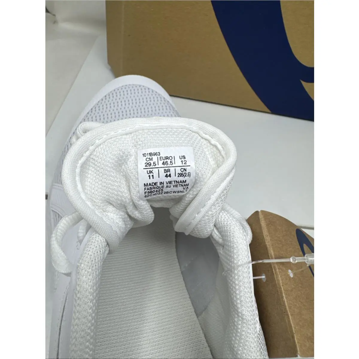 Asics shoes - Jolt - Jolt - 1011B963-100 - White (UPC: 0197298720991) 10
