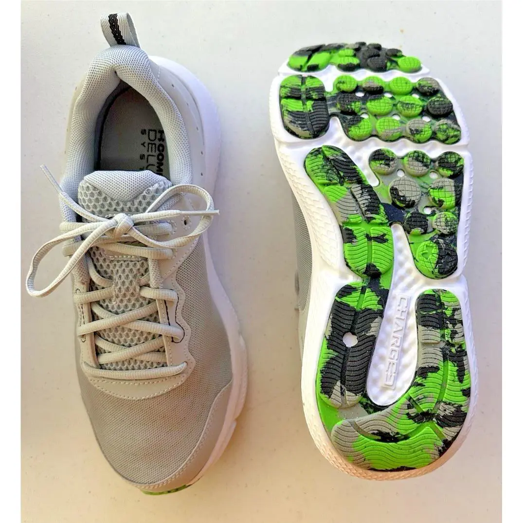 Under Armour shoes - Under Armour Charged Assert 10 - 3026176-105 - Light Gray & Green 4