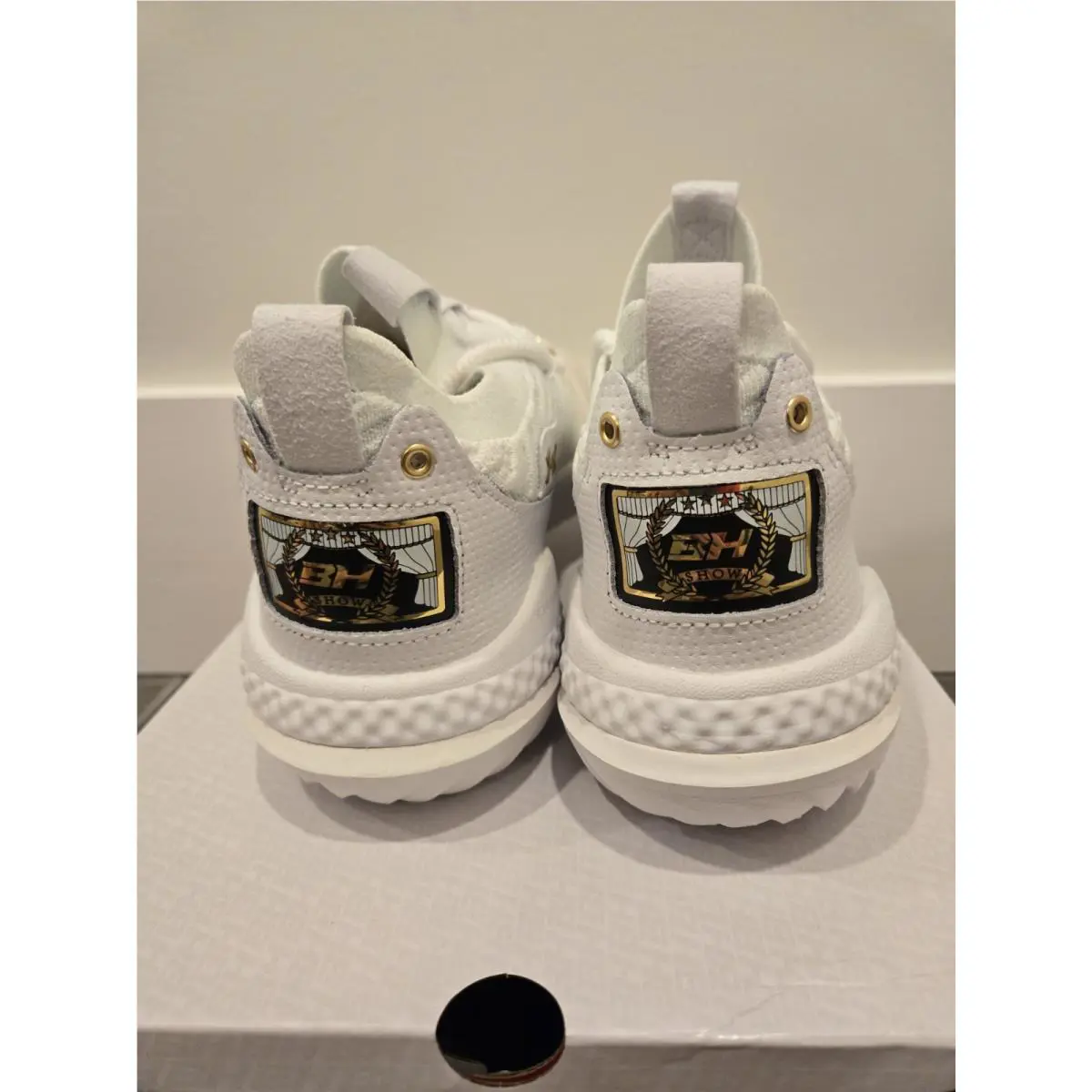 Under Armour shoes - Under Armour Harper 9 Turf - 3027443-101 - White 4