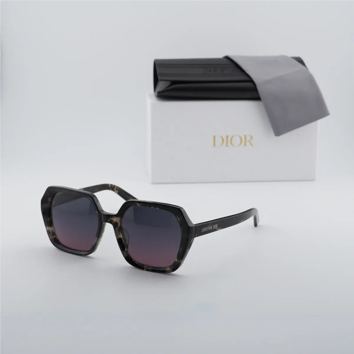 Dior Diormidnight S2F 29D2 Colored Havana/smoke to Pink Gradient
