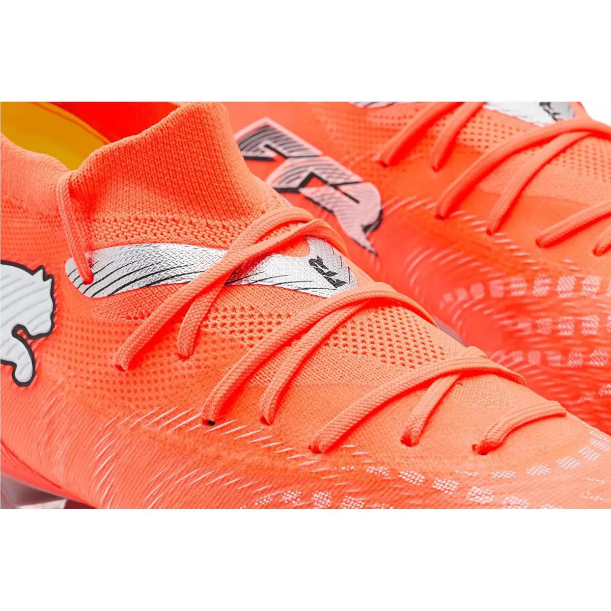 Puma shoes - Glowing Red/White/Black/Silver 4