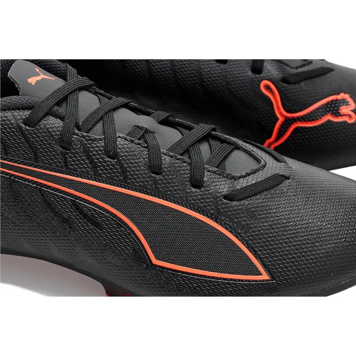 Puma shoes - Black/Red 11