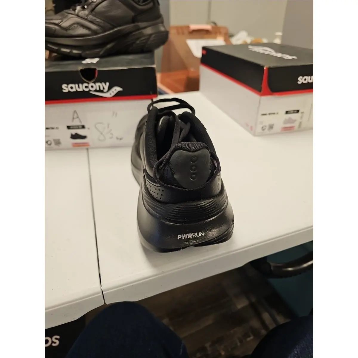 Saucony shoes - SAUCONY GUIDE METRO LE - GUIDE METRO - S11018-120 - Black 1