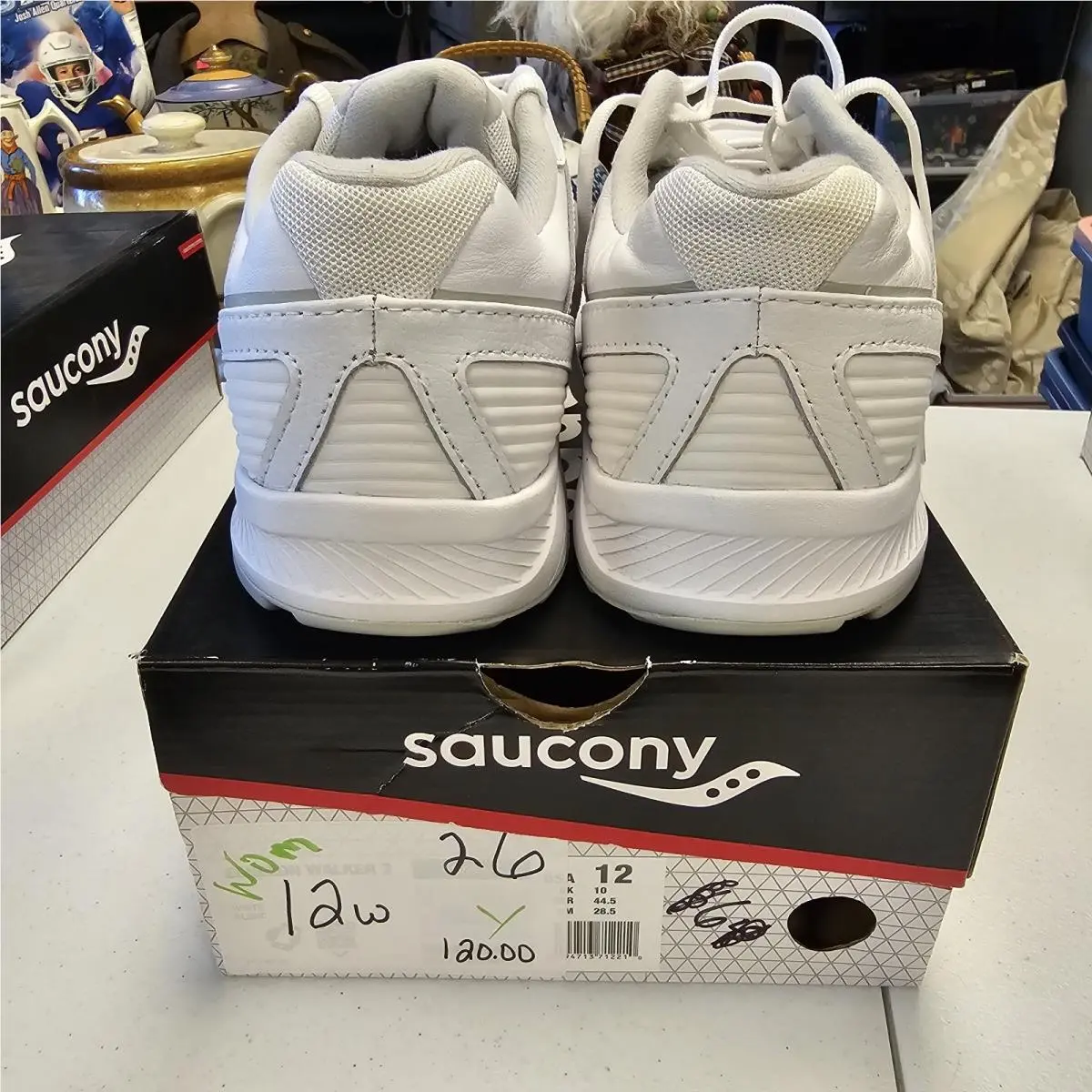 Saucony shoes - Saucony Echelon - Echelon - S50201-1 - White 1
