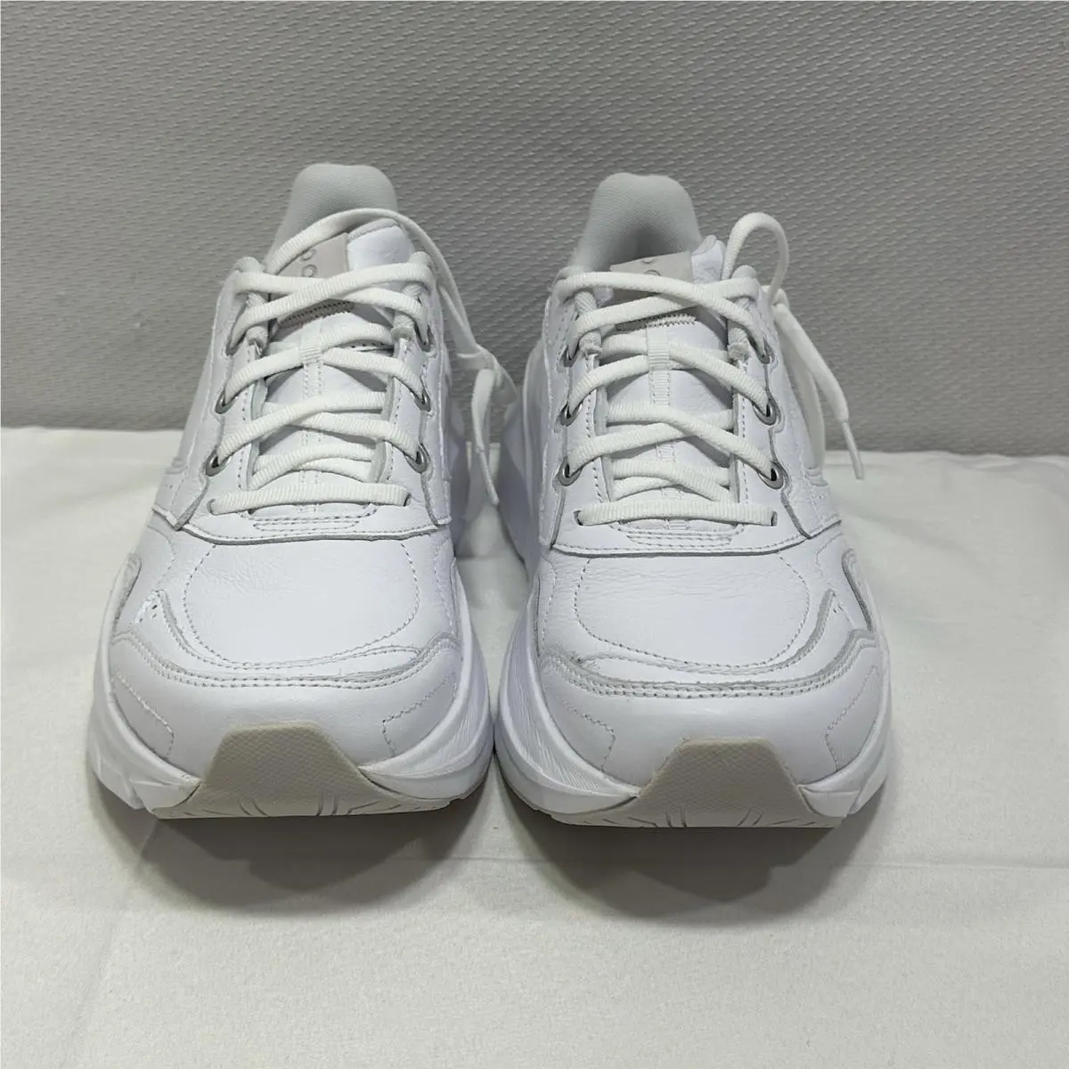 Saucony shoes - Saucony Guide Metro LE - Guide Metro - S11003-121 - White 0