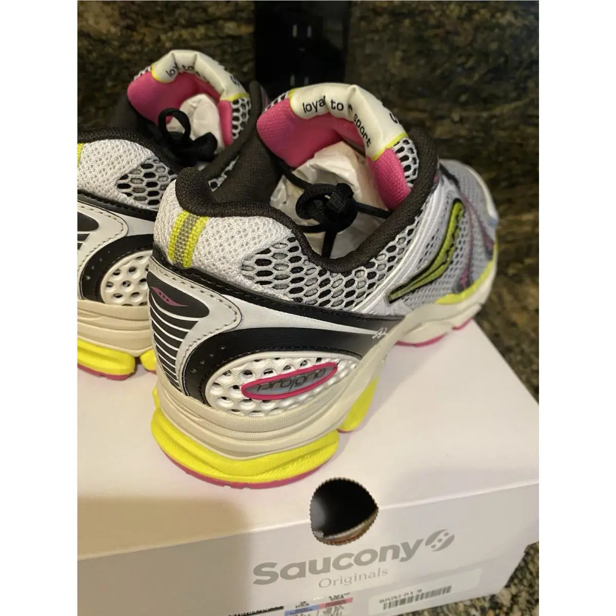 Saucony shoes - Multi 1