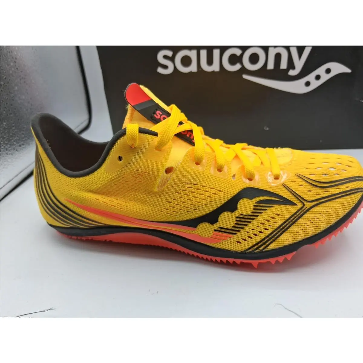 Saucony shoes - S1907016 - S19070-16 - Gold 0