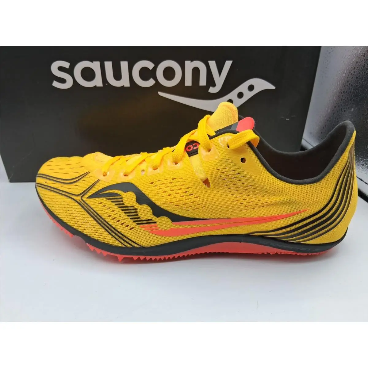 Saucony shoes - S1907016 - S19070-16 - Gold 1