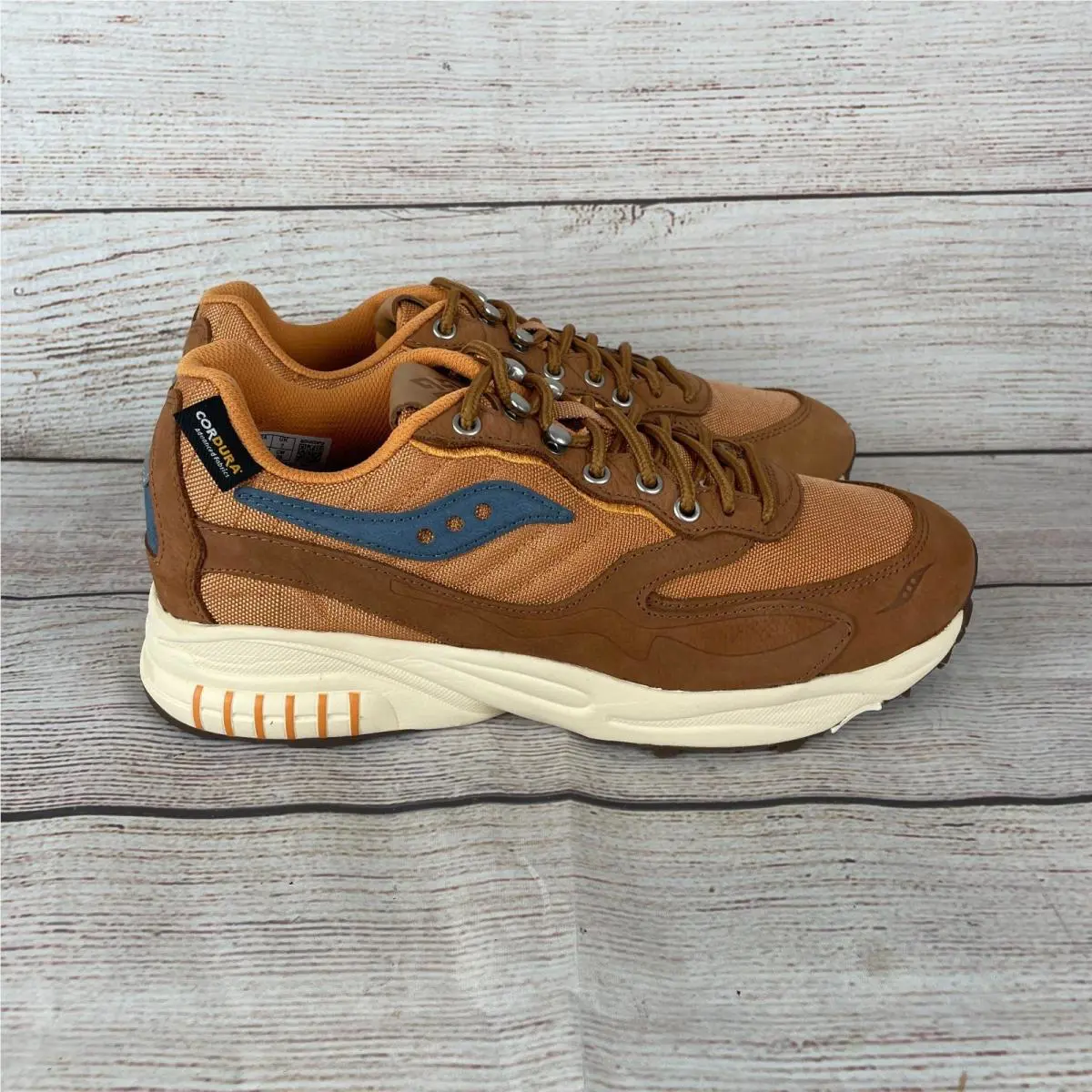 Saucony shoes - Saucony 3D Grid Hurricane - Grid Hurricane - Brown (UPC: 195019037526) 3