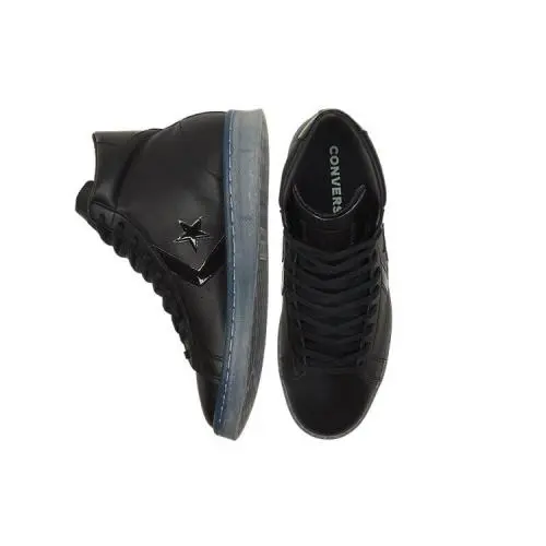 Converse shoes - Black 1