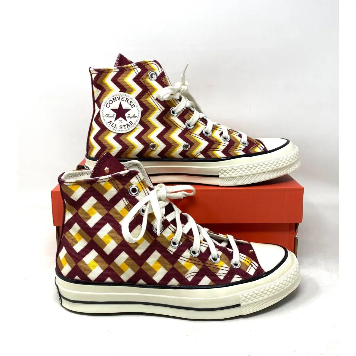 Converse shoes - Converse Chuck 70 - Chuck - A04304C - Multicolor 1