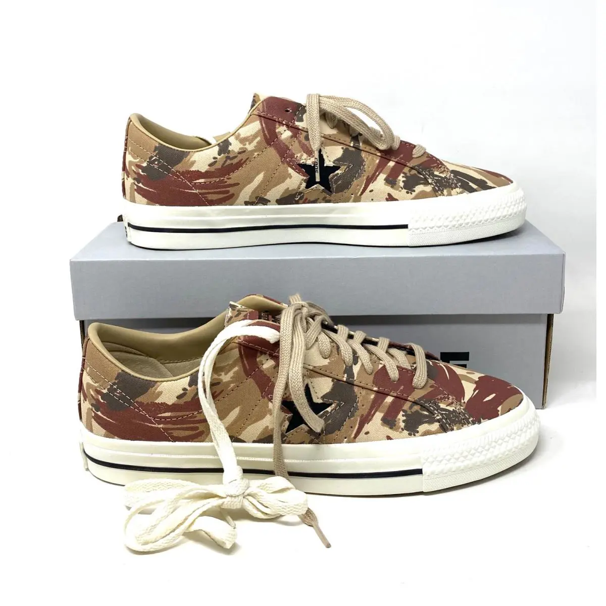 Converse shoes - chuck hi - chuck - A03679C - Beige 0
