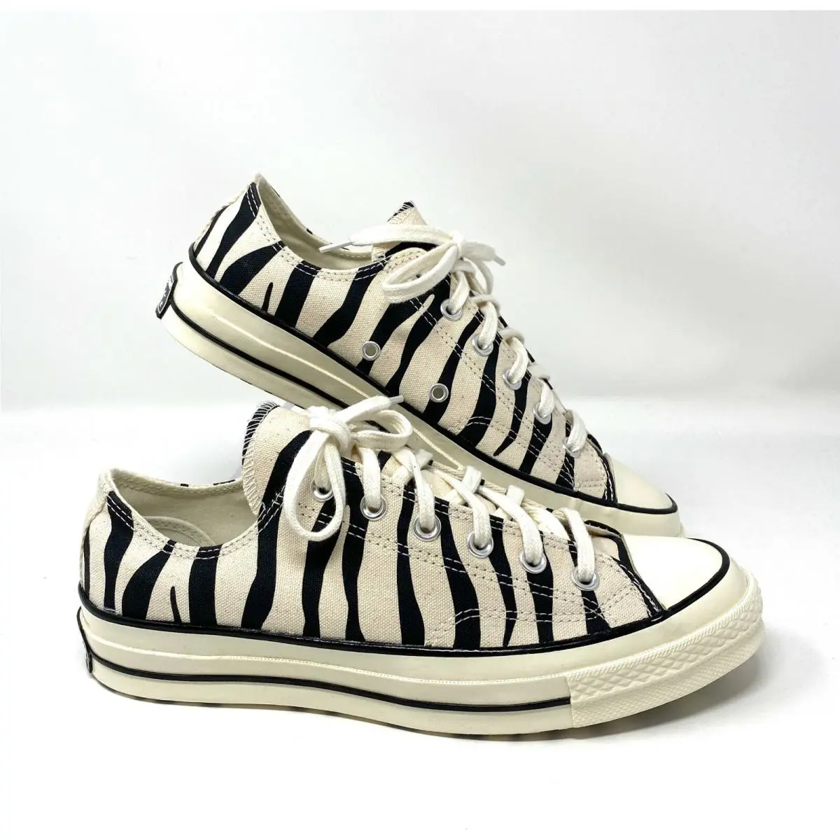 Converse shoes - Converse Chuck 70 OX - Chuck - 167811C - White 2
