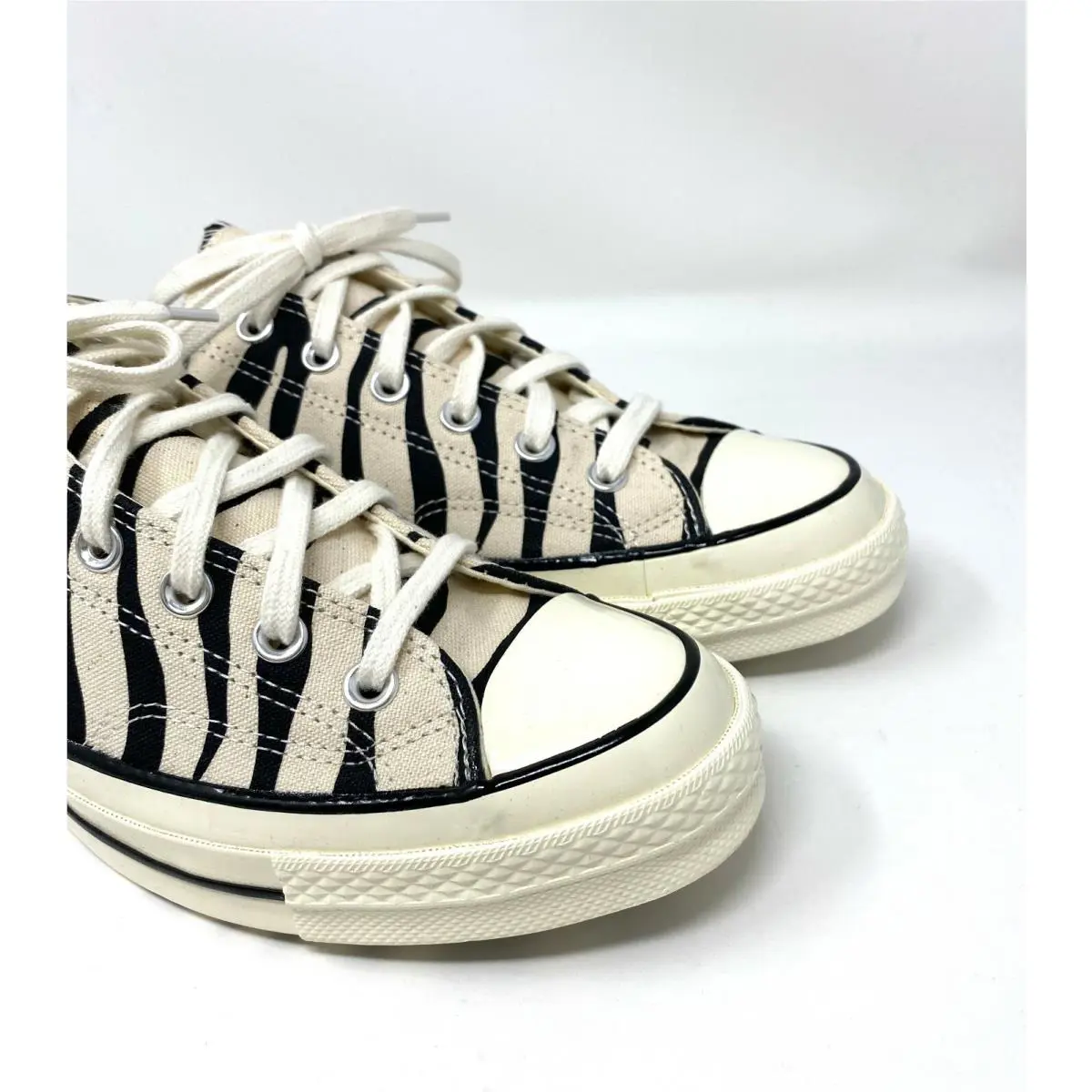 Converse shoes - Converse Chuck 70 OX - Chuck - 167811C - White 3