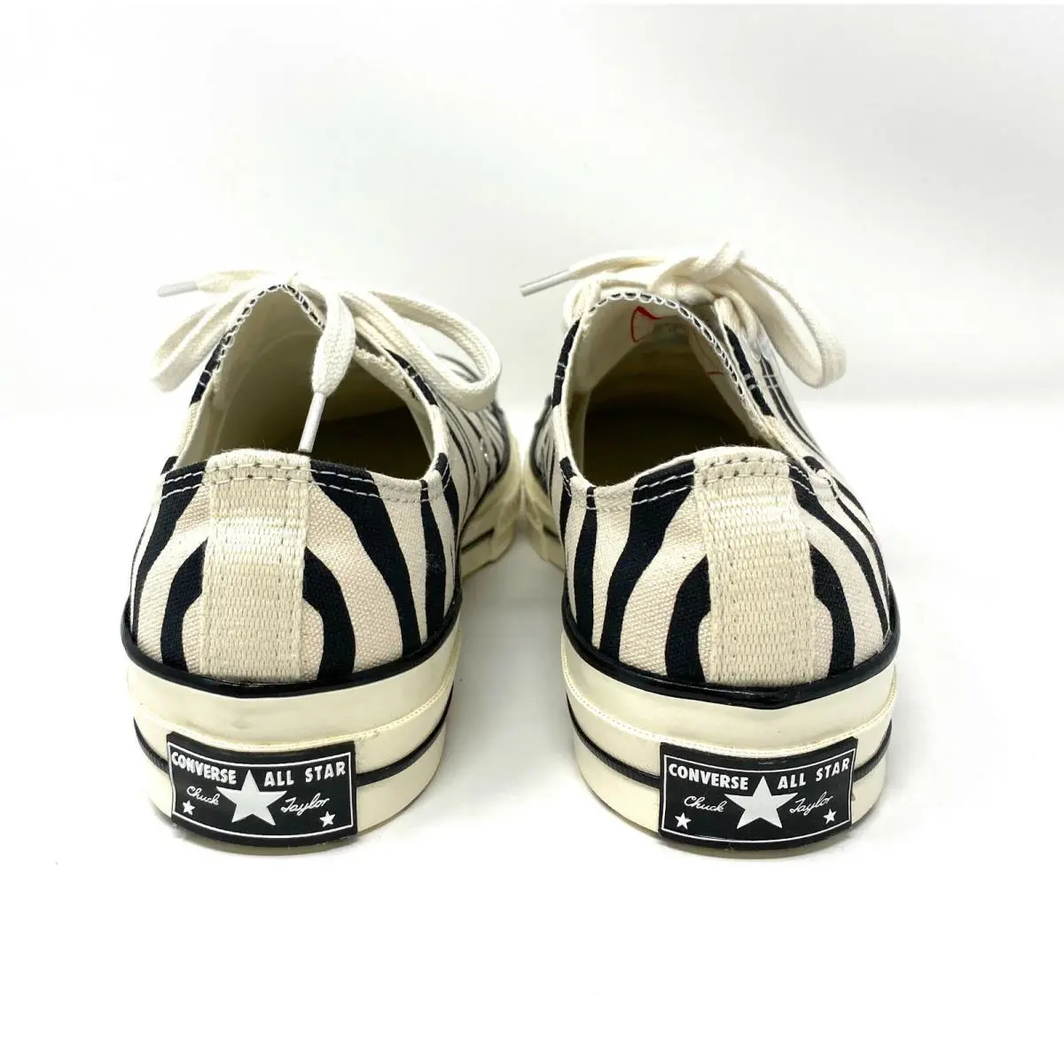 Converse shoes - Converse Chuck 70 OX - Chuck - 167811C - White 4