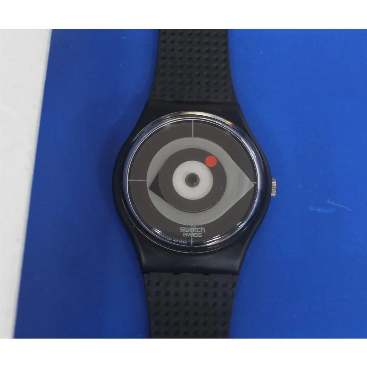 1995 Point of View GZ146 Old Stock Nos with Watch/case/papers by Swatch