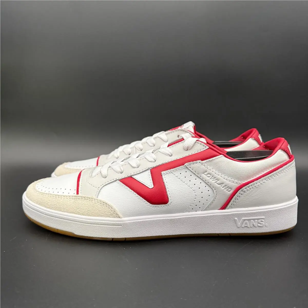 Vans shoes - Court Lowland CC JMP R - White 0