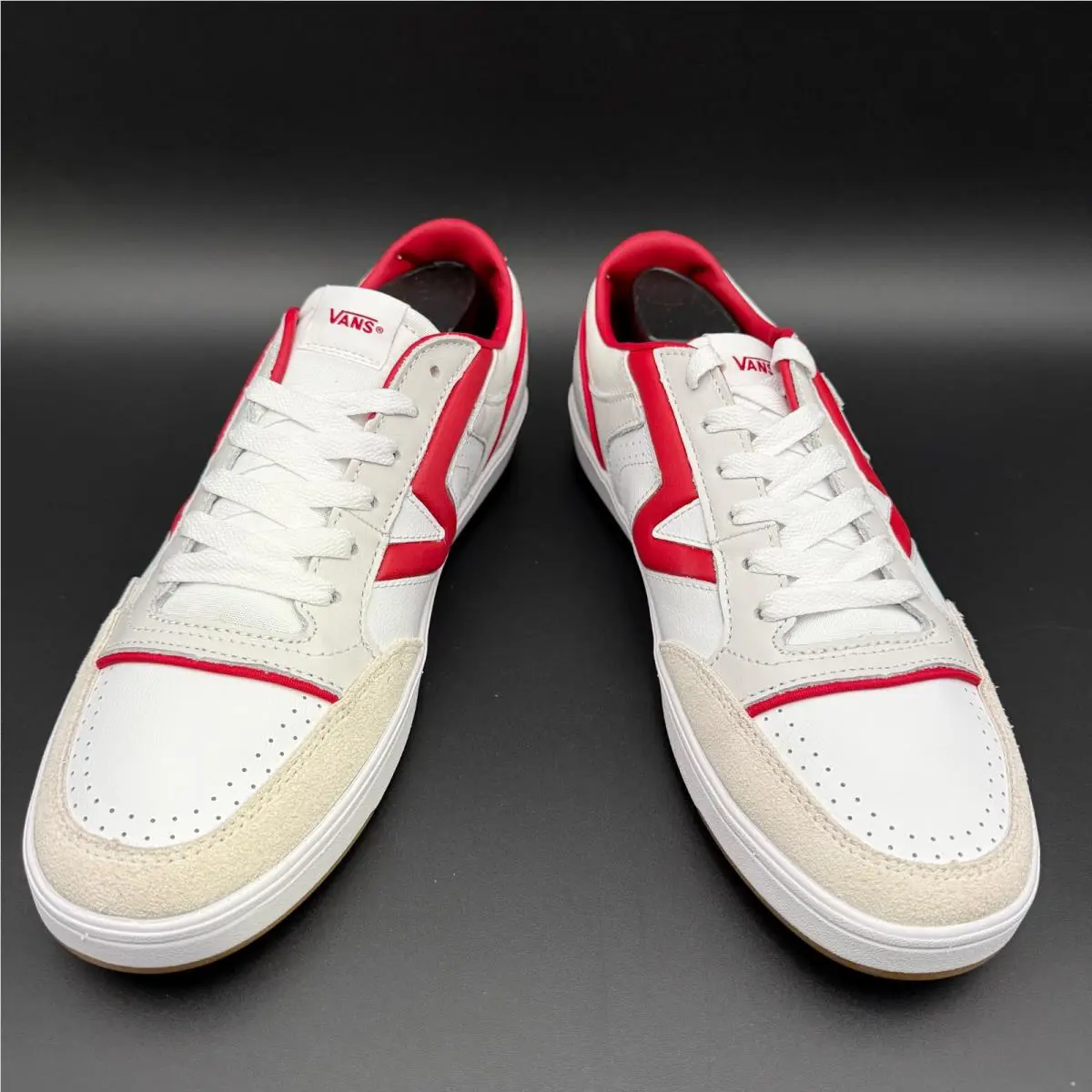 Vans shoes - Court Lowland CC JMP R - White 3