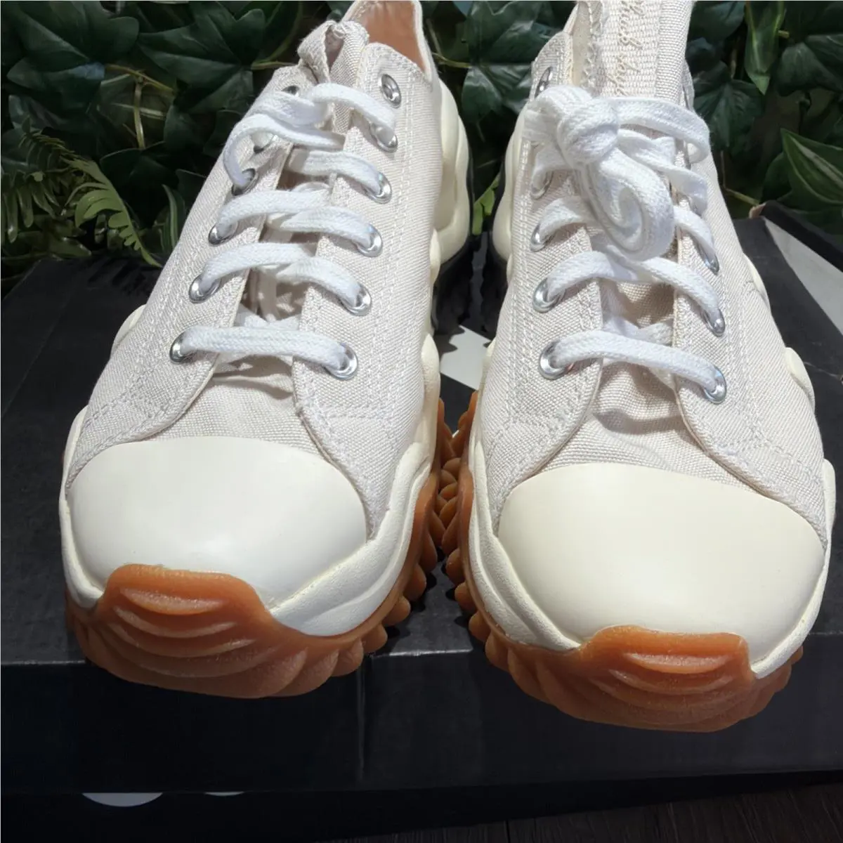 Converse shoes - Beige 1