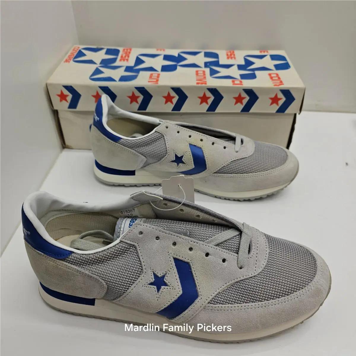 Converse shoes - Grey 1