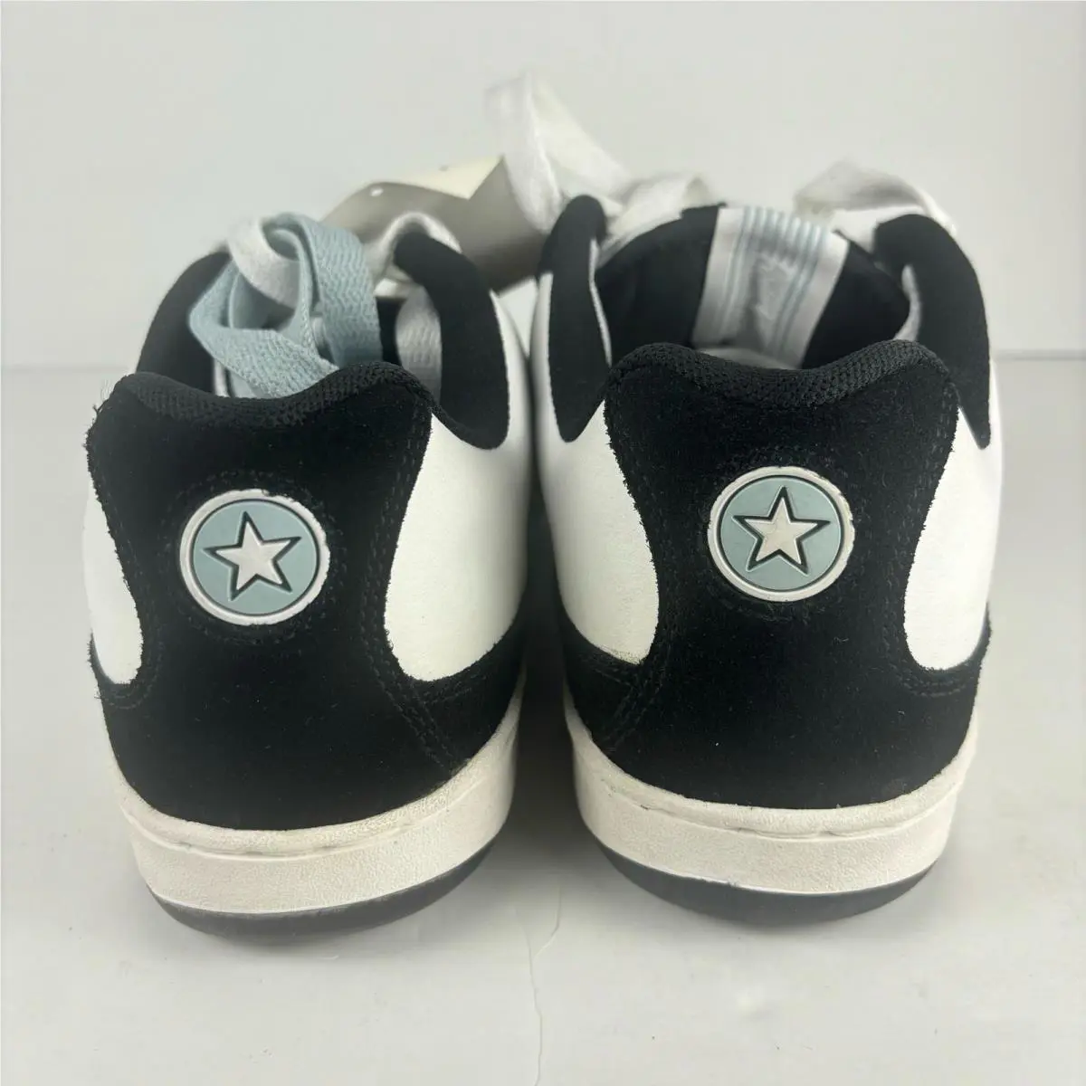 Converse shoes - White 3