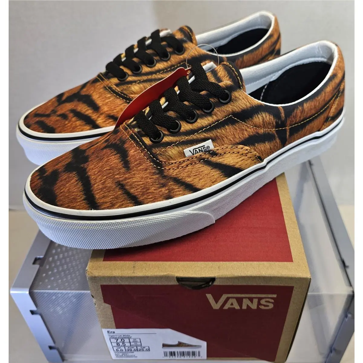 Vans shoes - VANS Era - Era - VN0A4U398WP - Tiger/True White 0