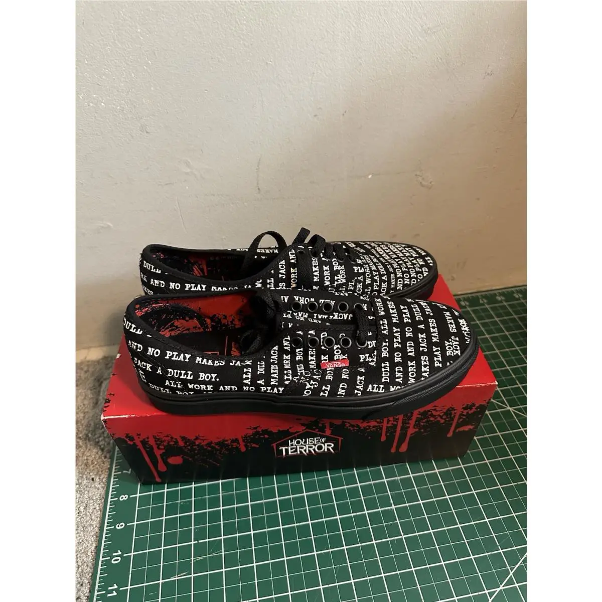 Vans shoes - VANS Authentic - Authentic - VN0A3UT65DD - Black 0