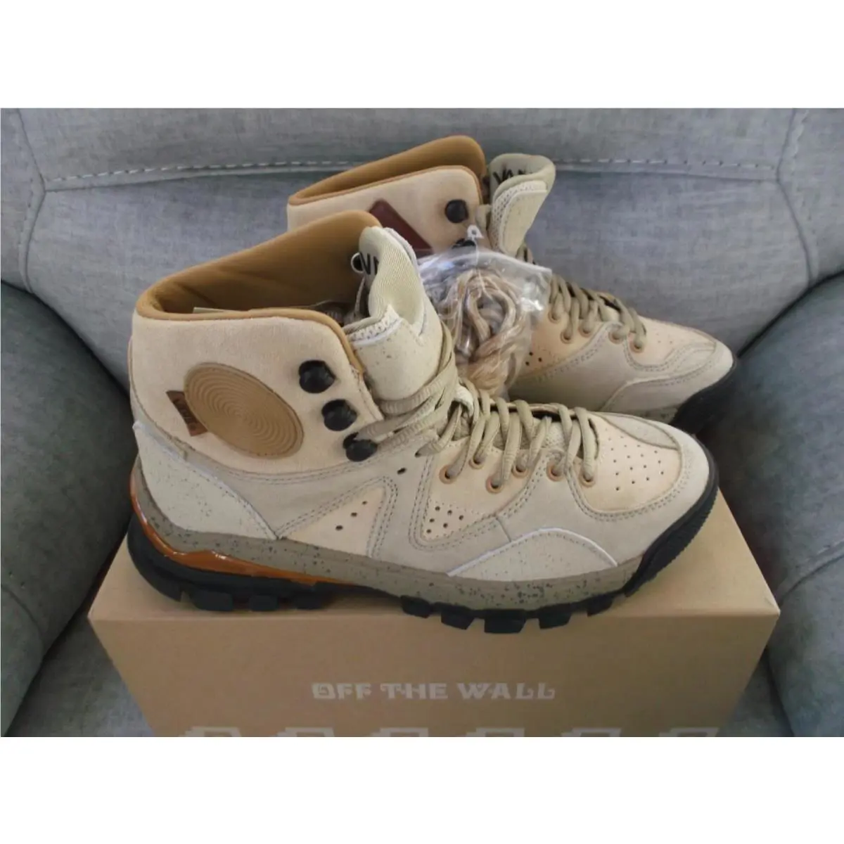 Vans shoes - VANS Amazon Trail - Amazon Trail - VN0A5JIXA1V1 - Beige (UPC: 195440357583) 2