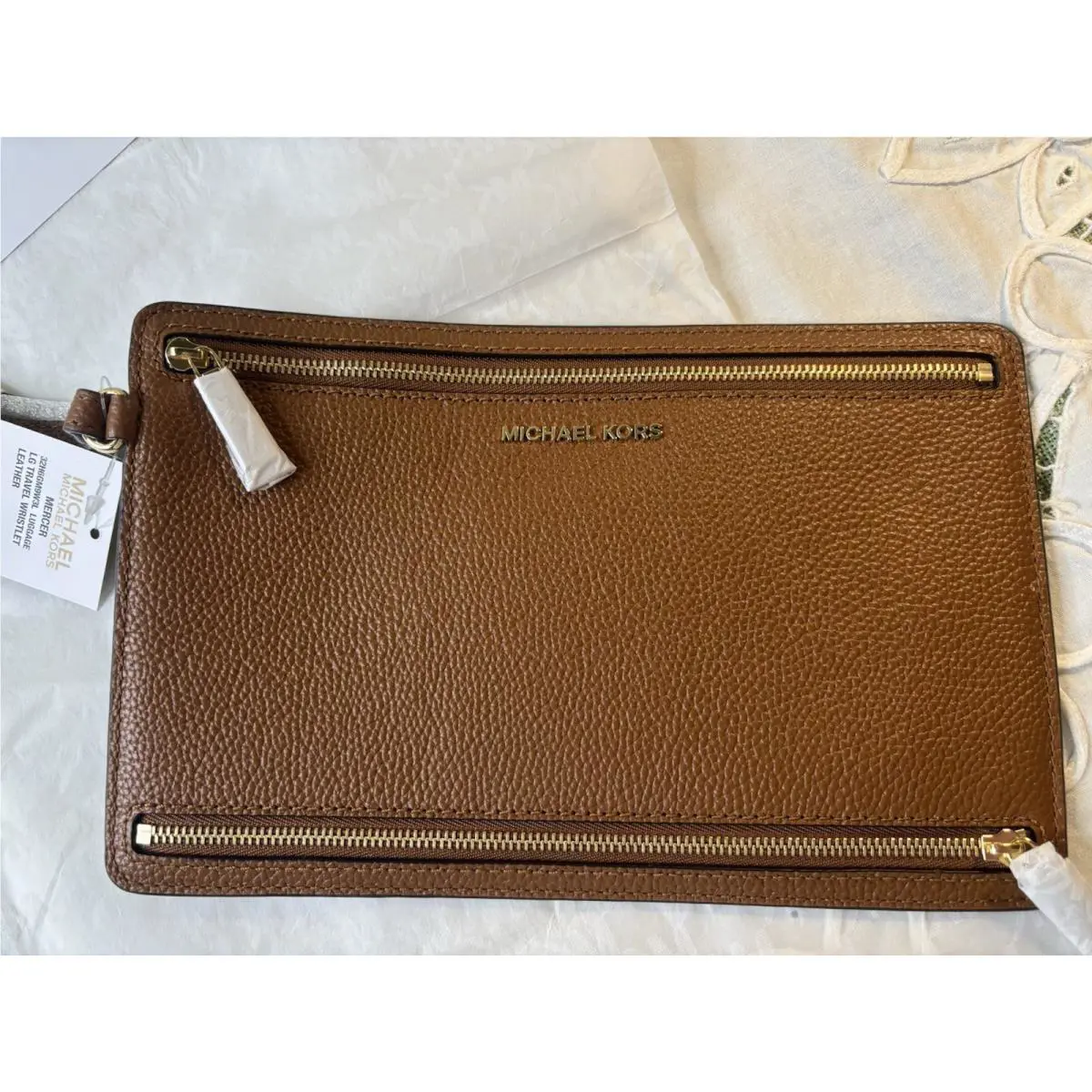 Michael Kors LG Travel Wristlet Dark Brown Mercer Clutch Monogram MK Nip