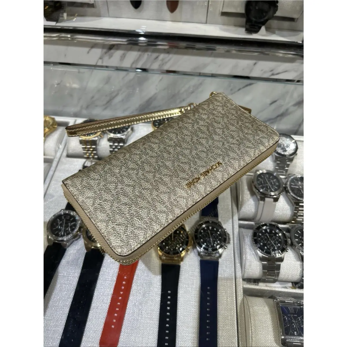 Michael Kors Jet Set Travel Large Continental Wallet MK Pale Gold