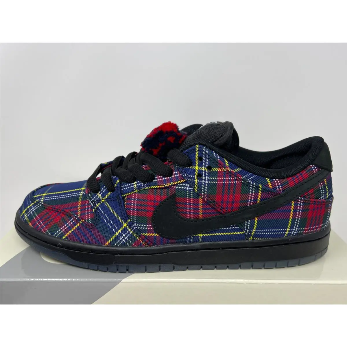 Nike shoes - Nike SB Dunk - Dunk - II1493-600 - University Red/Black (UPC: 198726073498) 0