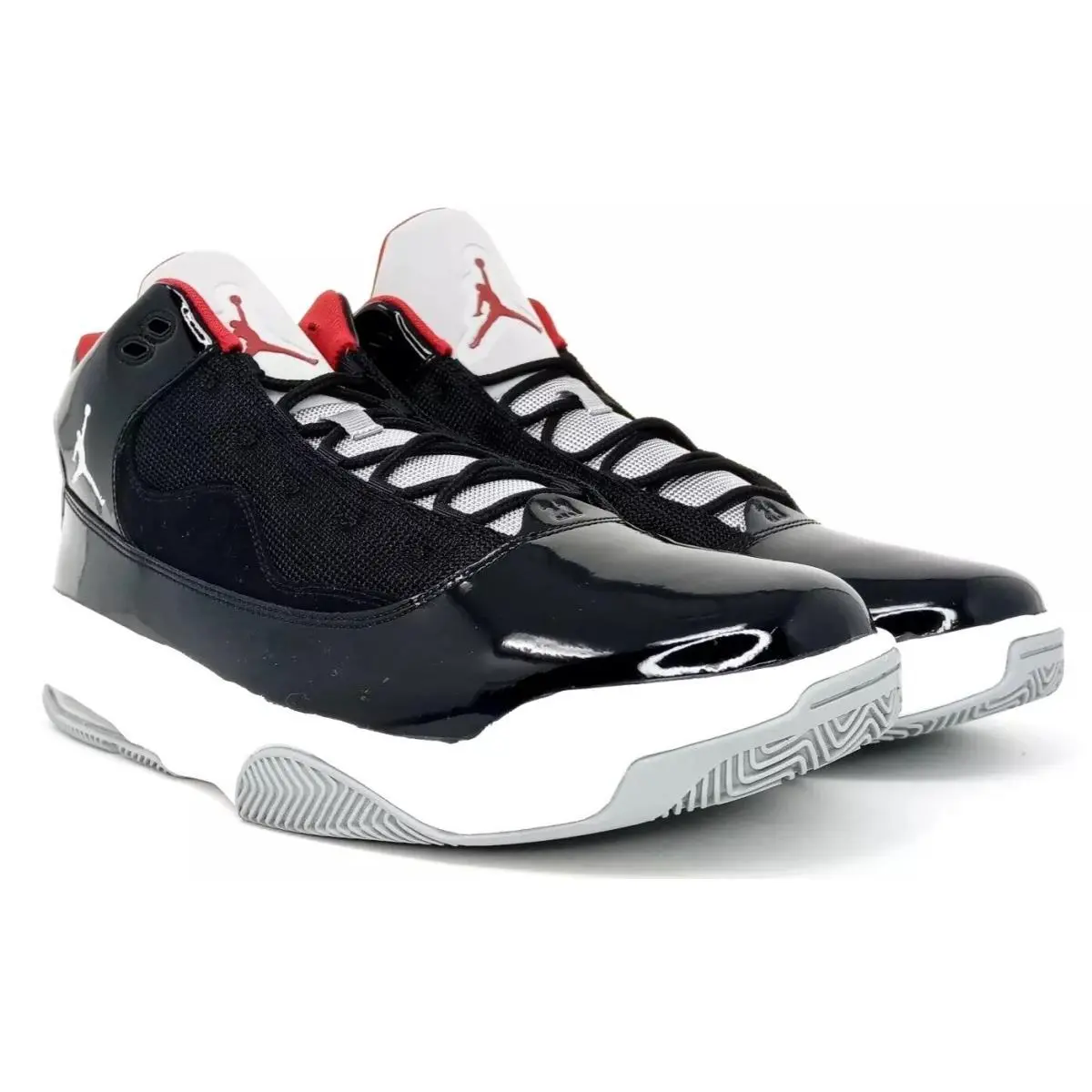 Nike Men`s Jordan Max Aura 2 Basketball Sneakers Size 13 US