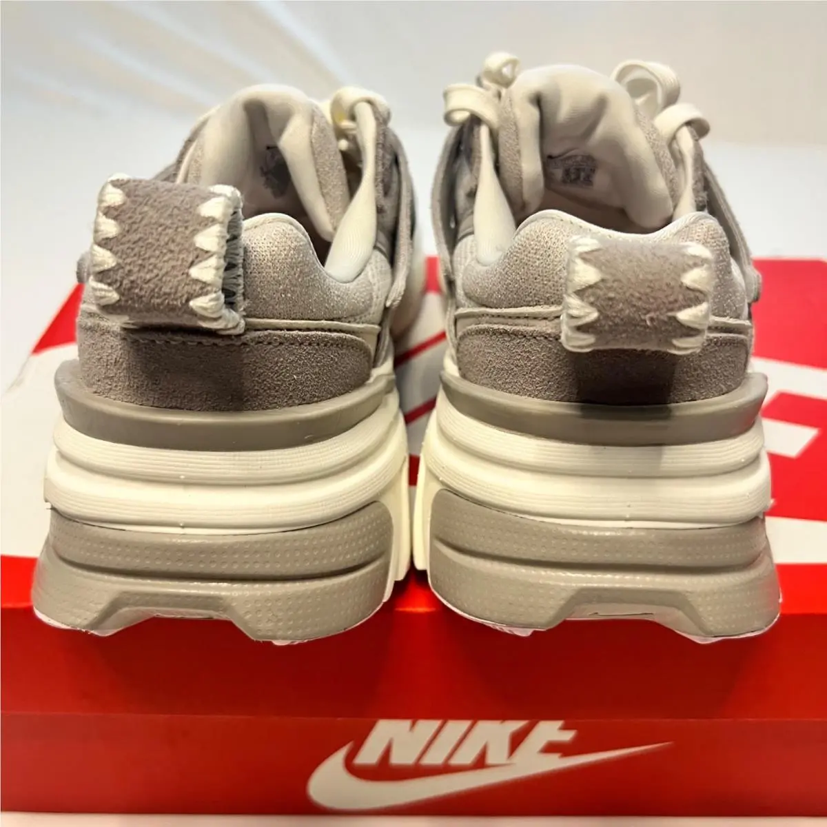Nike shoes - Nike V2K Run - Run - HV5997-161 - White 3