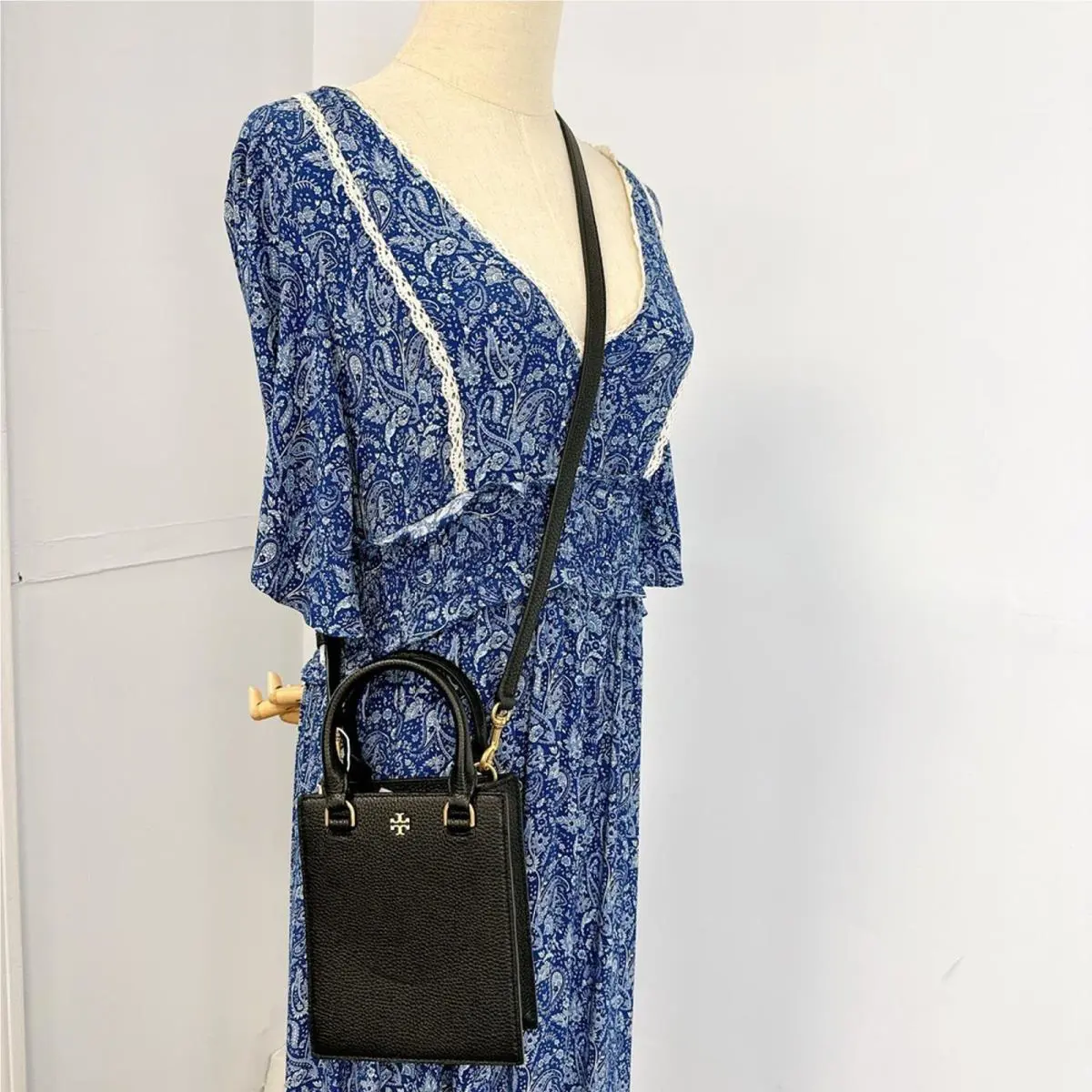 Tory Burch 138274 Mini Shopper Crossbody Bag IN Black