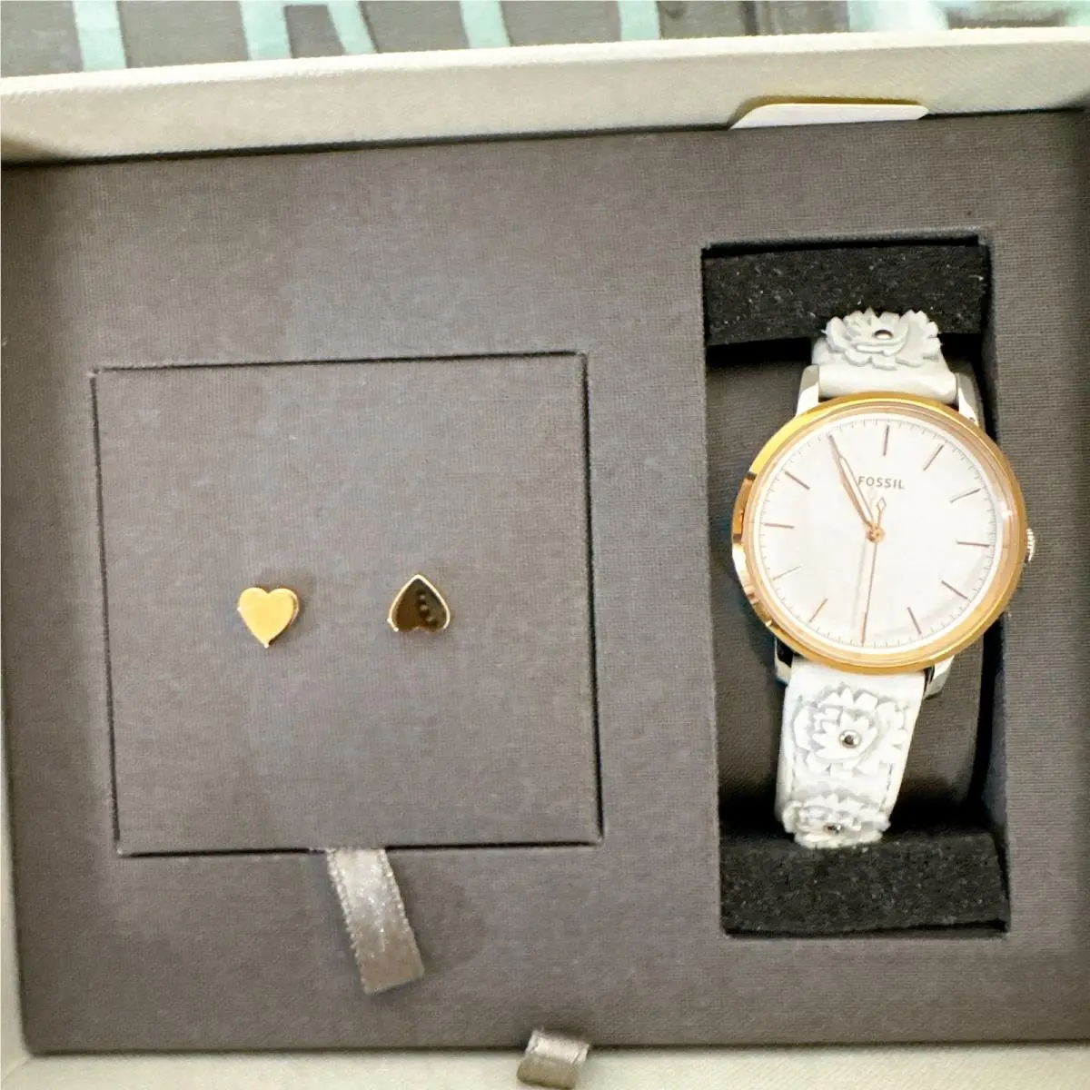 Fossil ES4383SET Neely White Leather Watch Jewelry Set