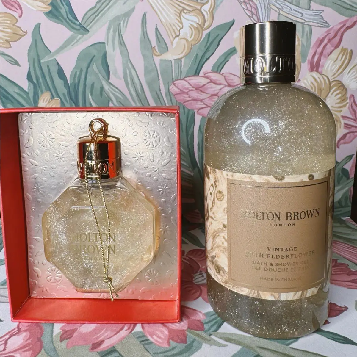 Molton Brown Vintage with Elderflower Shimmer Bath Shower Gel 10 fl oz + Bauble