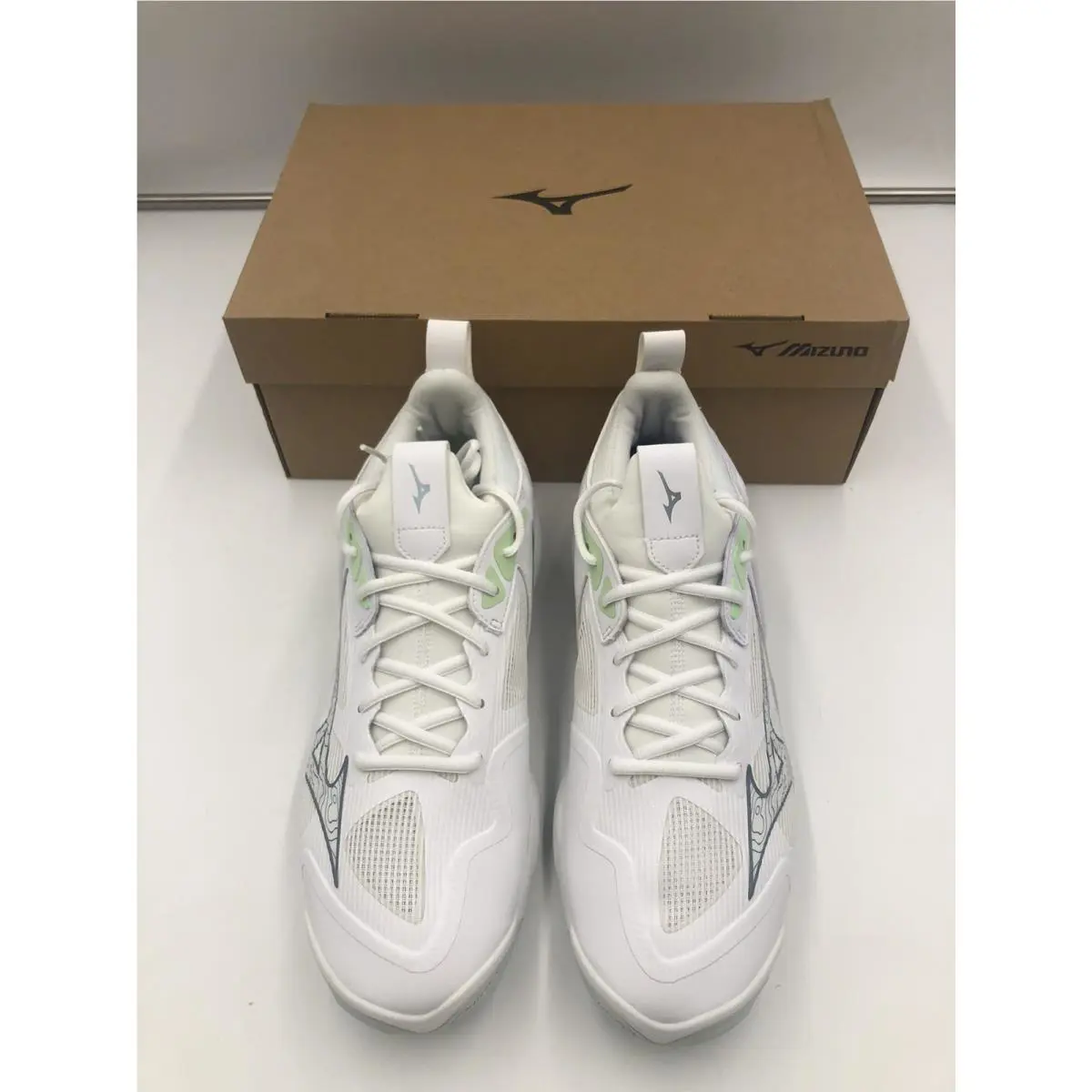 Mizuno shoes - MIZUNO WAVE MOMENTUM 3 - WAVE MOMENTUM - V1GC231235 - White 0