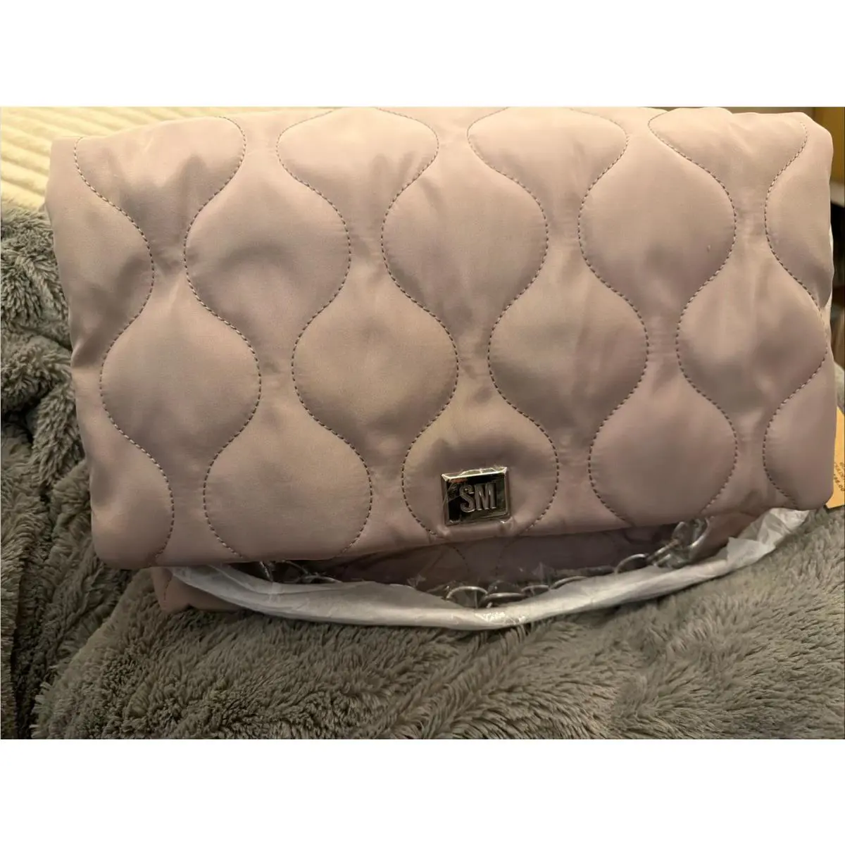 Steve Madden Womens Steve Madden Bclove Quilted Nylon Shoulder Bag