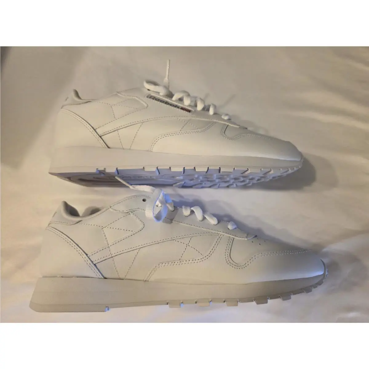 Reebok shoes - Classic Leather - Classic Leather - 100008492 - White (UPC: 195734525490) 1