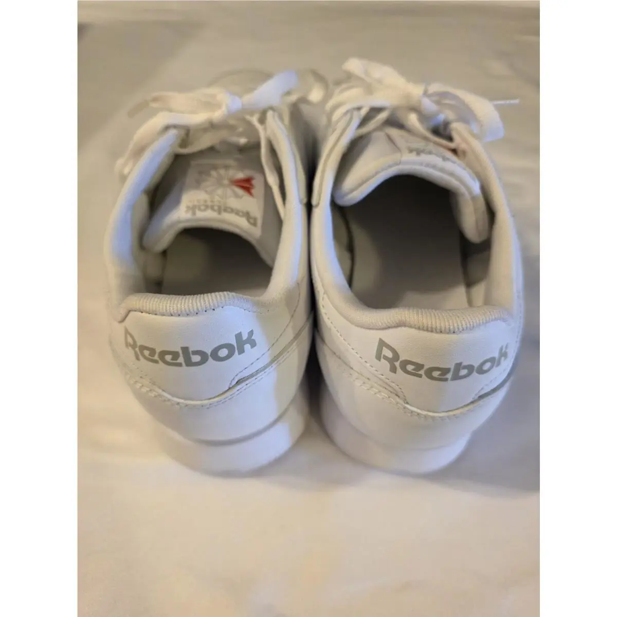 Reebok shoes - Classic Leather - Classic Leather - 100008492 - White (UPC: 195734525490) 3