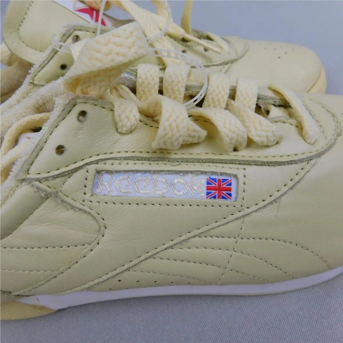 Reebok shoes - Reebok Freestyle - Freestyle - Yellow 3