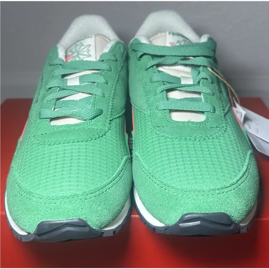 Reebok shoes - Reebok Classic - Classic - green/pink (UPC: 0197323957620) 1